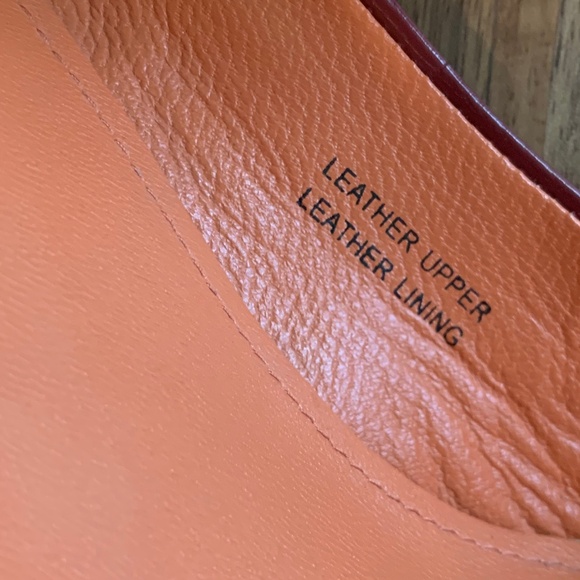 Via Spiga Black and Burgundy Heels - Picture 6 of 15